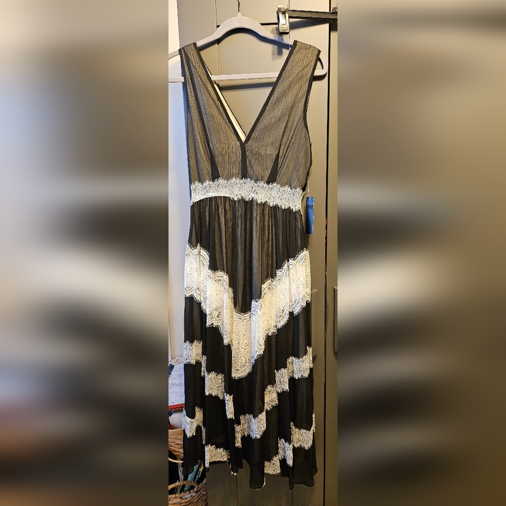 Black and white dress